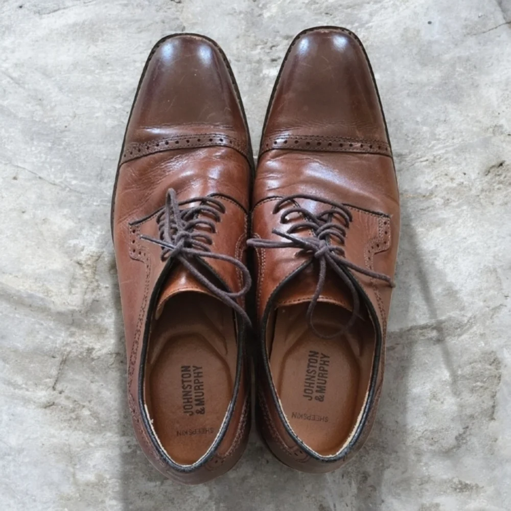 Johnston & Murphy shoes Men's Brown laced lace up Oxfords Size 9.5 9-1/2